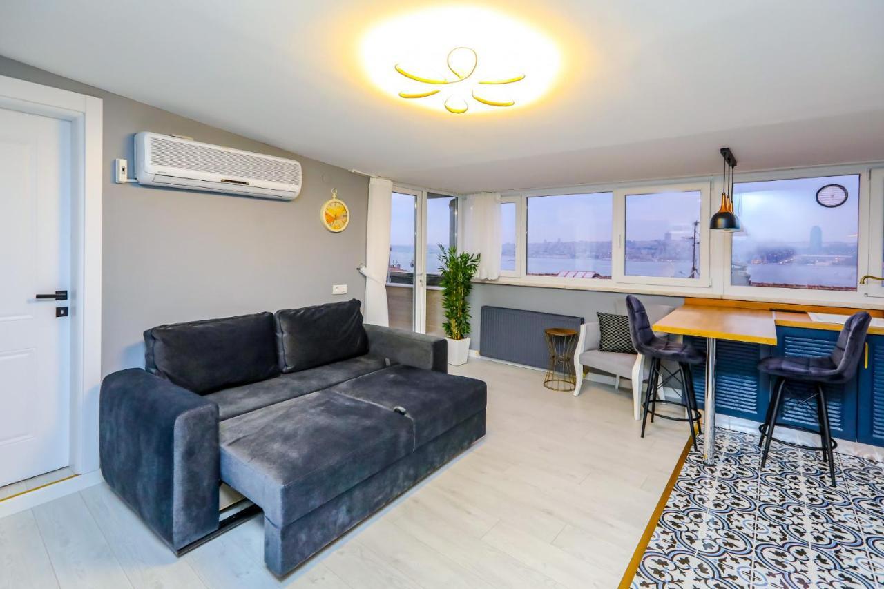 이스탄불 Vibrant Flat 500 M To Uskudar Ferry Station 아파트 외부 사진
